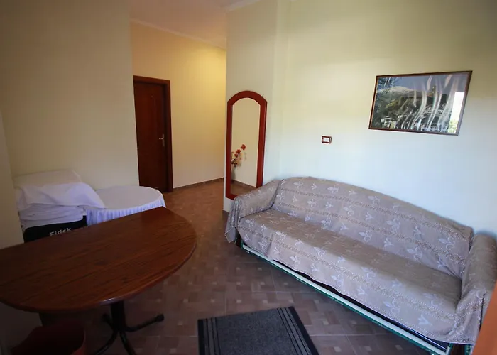 Hotel Restorant Viktoria Gjirokastra